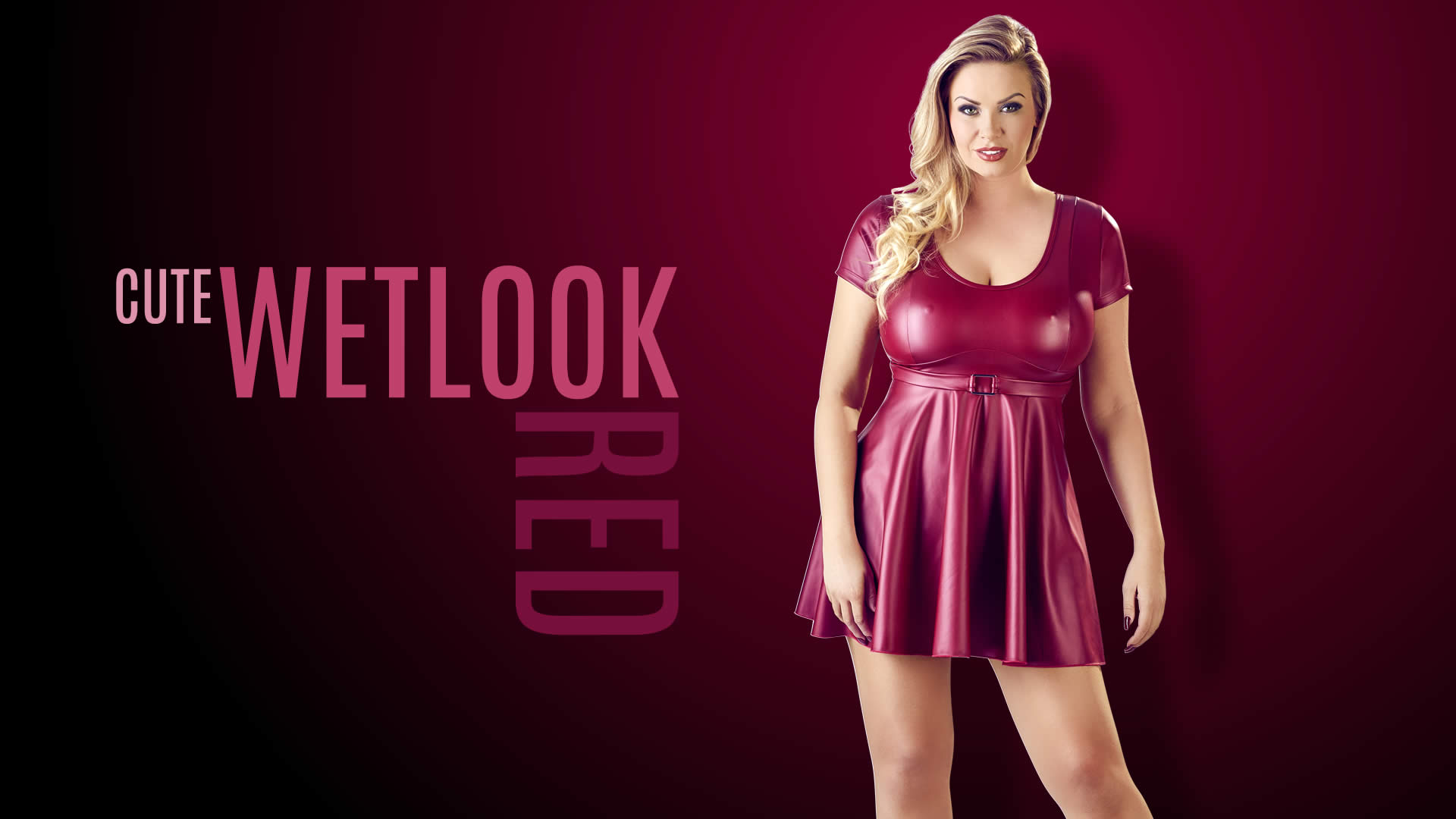 Plus Size Kjole i Rød Wetlook med Bælte