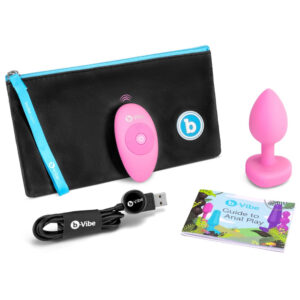 B-Vibe Vibrating Heart Anal Plug med Fjernbetjening