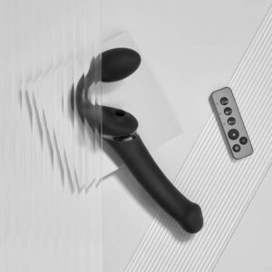 Strap-Me-On Multi Orgasm Bendable Strap-On Vibrator med Fjernbetjening