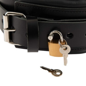 Zado Læder Bondage Halsbånd i Kraftig udførsel med Line